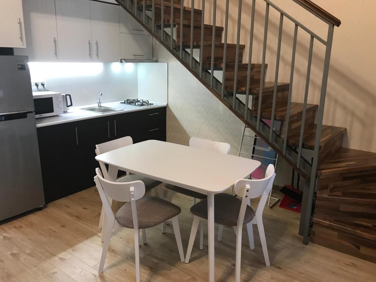 Full Comfort Apartment On Aghmashenebeli Tiflis Exterior foto